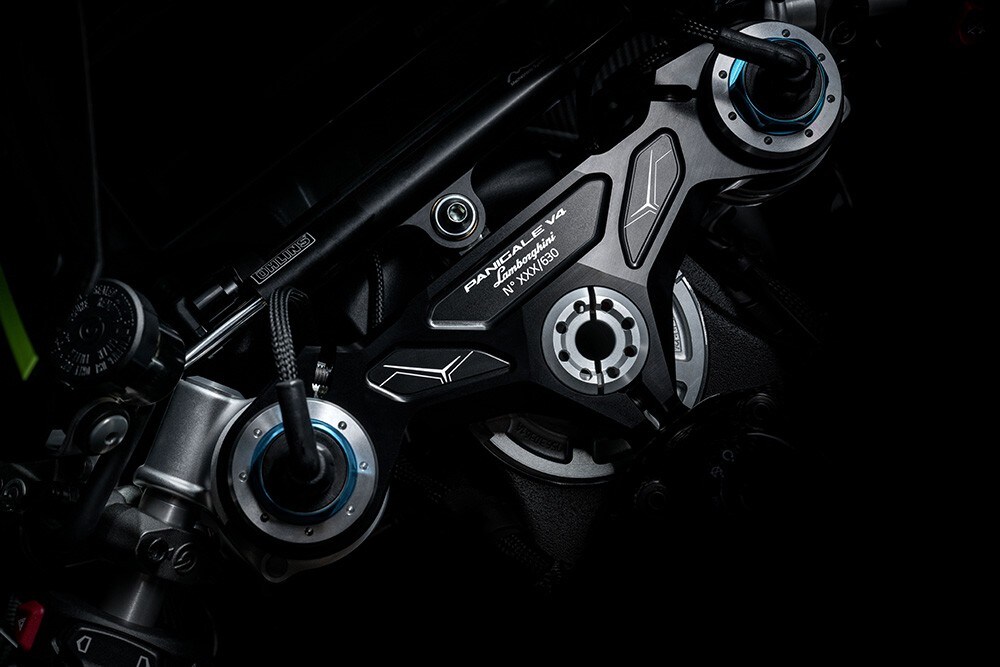 Ducati e Lamborghini insieme per la Panigale più esclusiva di sempre